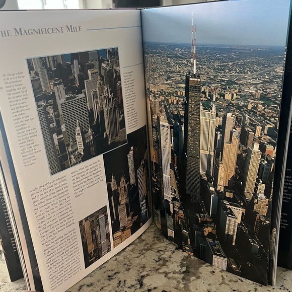 High Above Chicago Oversized 17X12 Coffee Table Book Hardback Home Decor - Picture 4 of 16